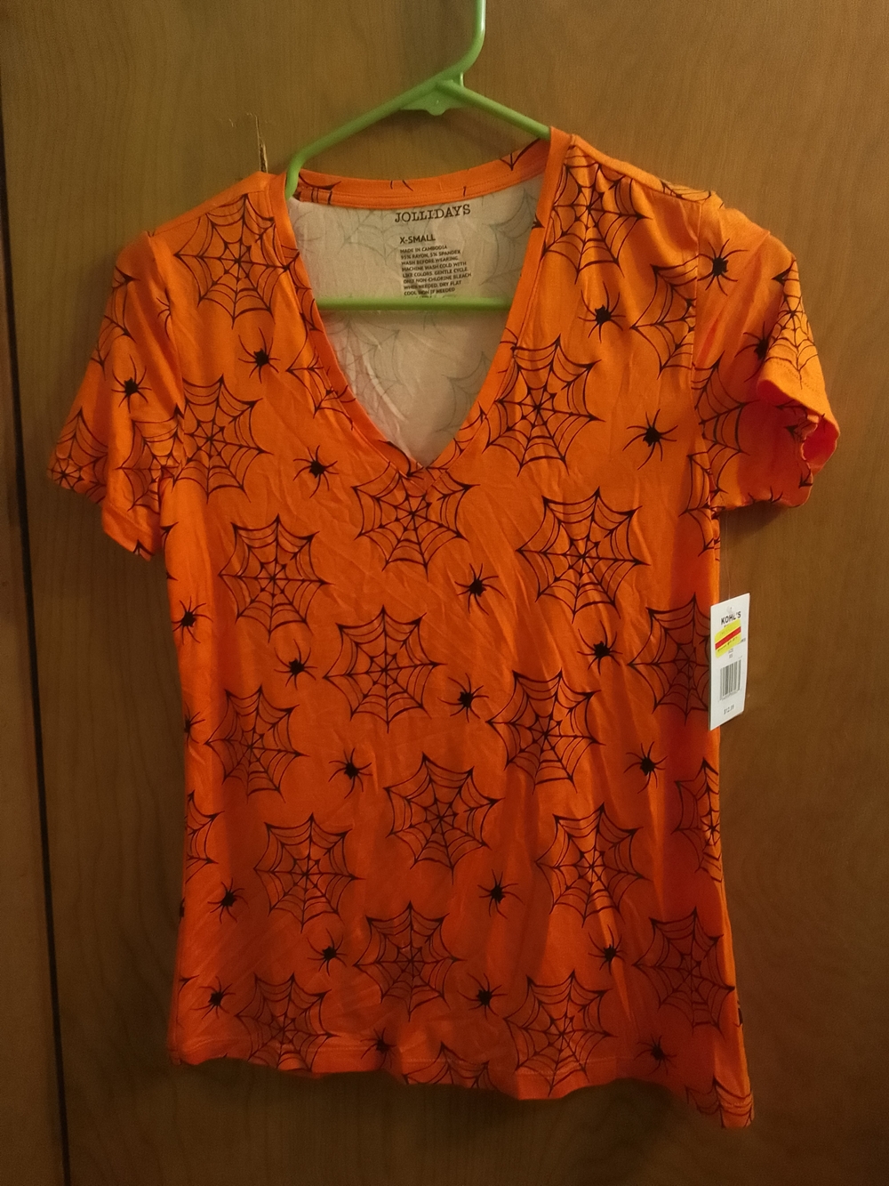 JollyDays Orange Spiderweb V-Neck Tee Size XSmall 15" X 24"